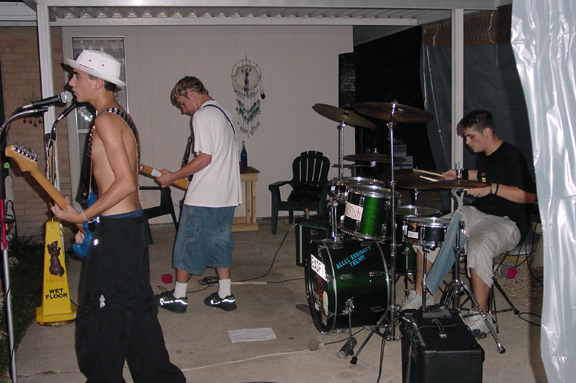 group3.jpg